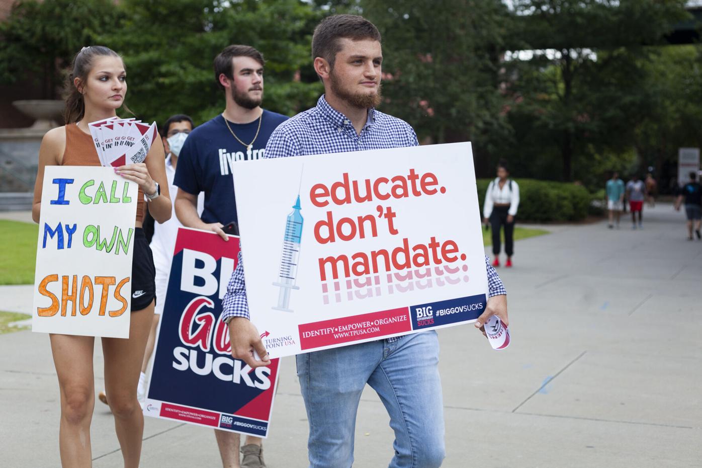 210917_SPF_UCWGAprotest-8.jpg
