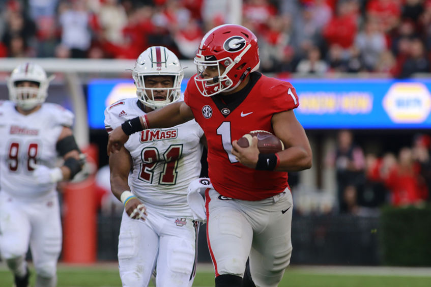 Justin Fields plays starring role in UGA's blowout win over UMass