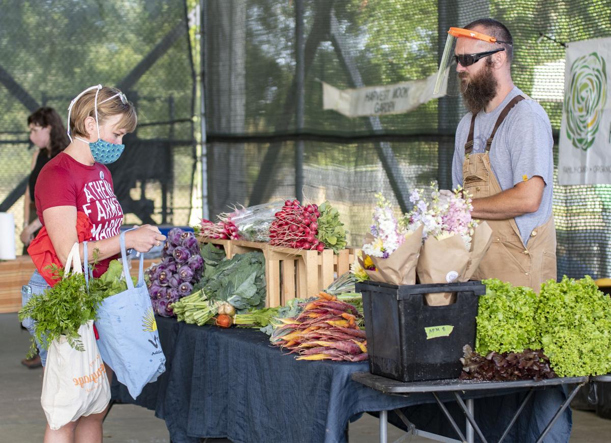200516_ks_FarmersMarket_0004.jpg