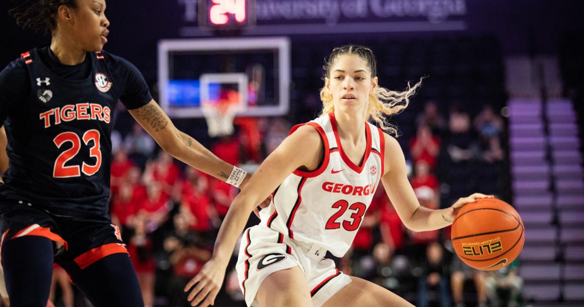 Georgia womenโs basketball overpowers Auburn to advance in SEC ...
