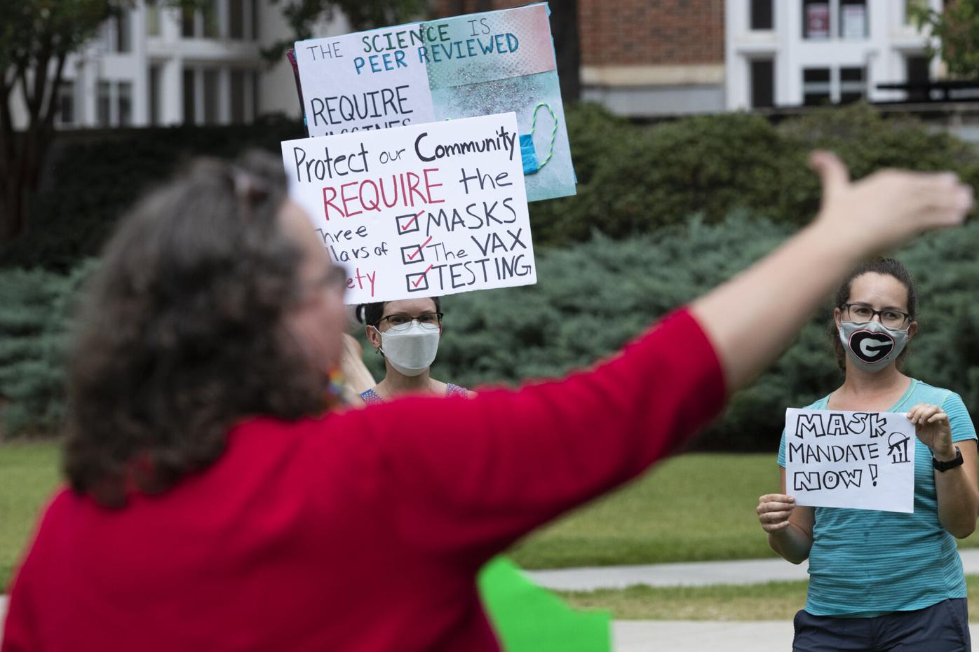 210917_SPF_UCWGAprotest-11.jpg