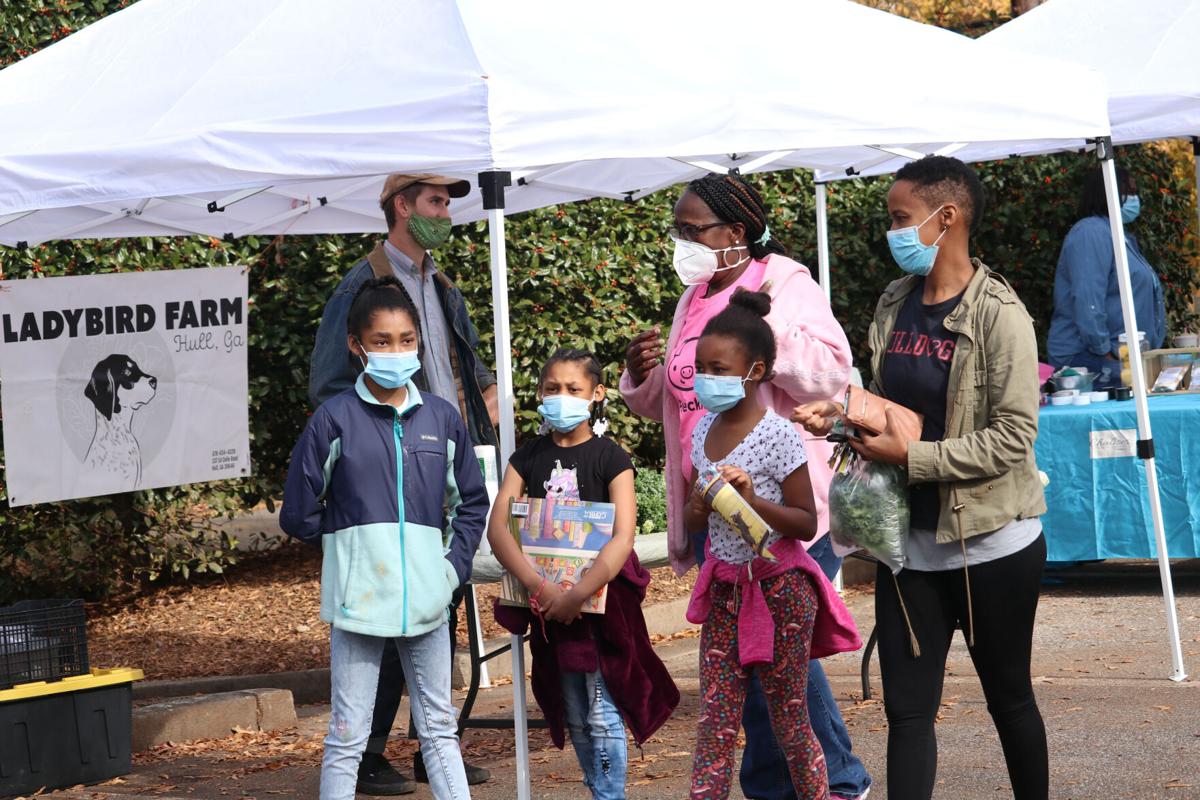 201212_ARV_WestBroadHolidayMarket_001.jpeg