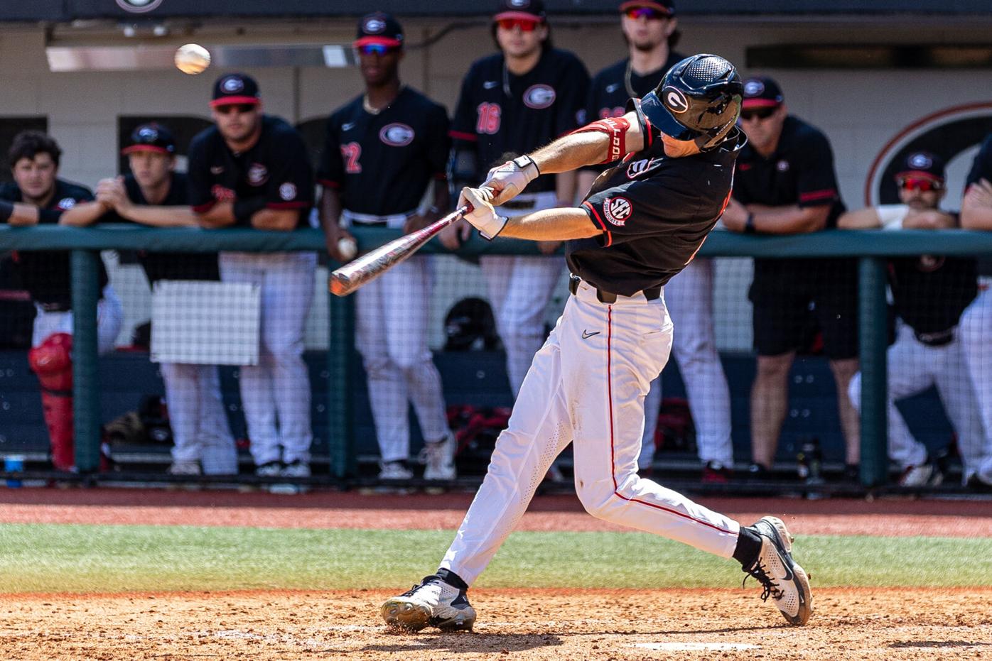 Texas A&M baseball goes on the offensive in midweek win, Sports