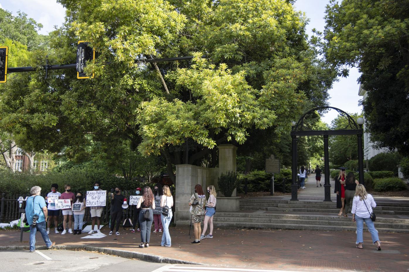 04272021_tmg_students against sonny 015.jpg
