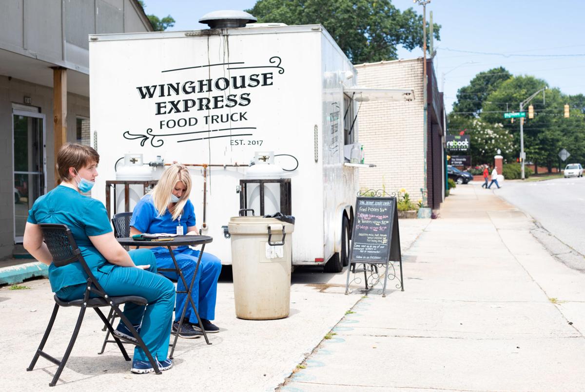 winghouse food truck 001.jpg