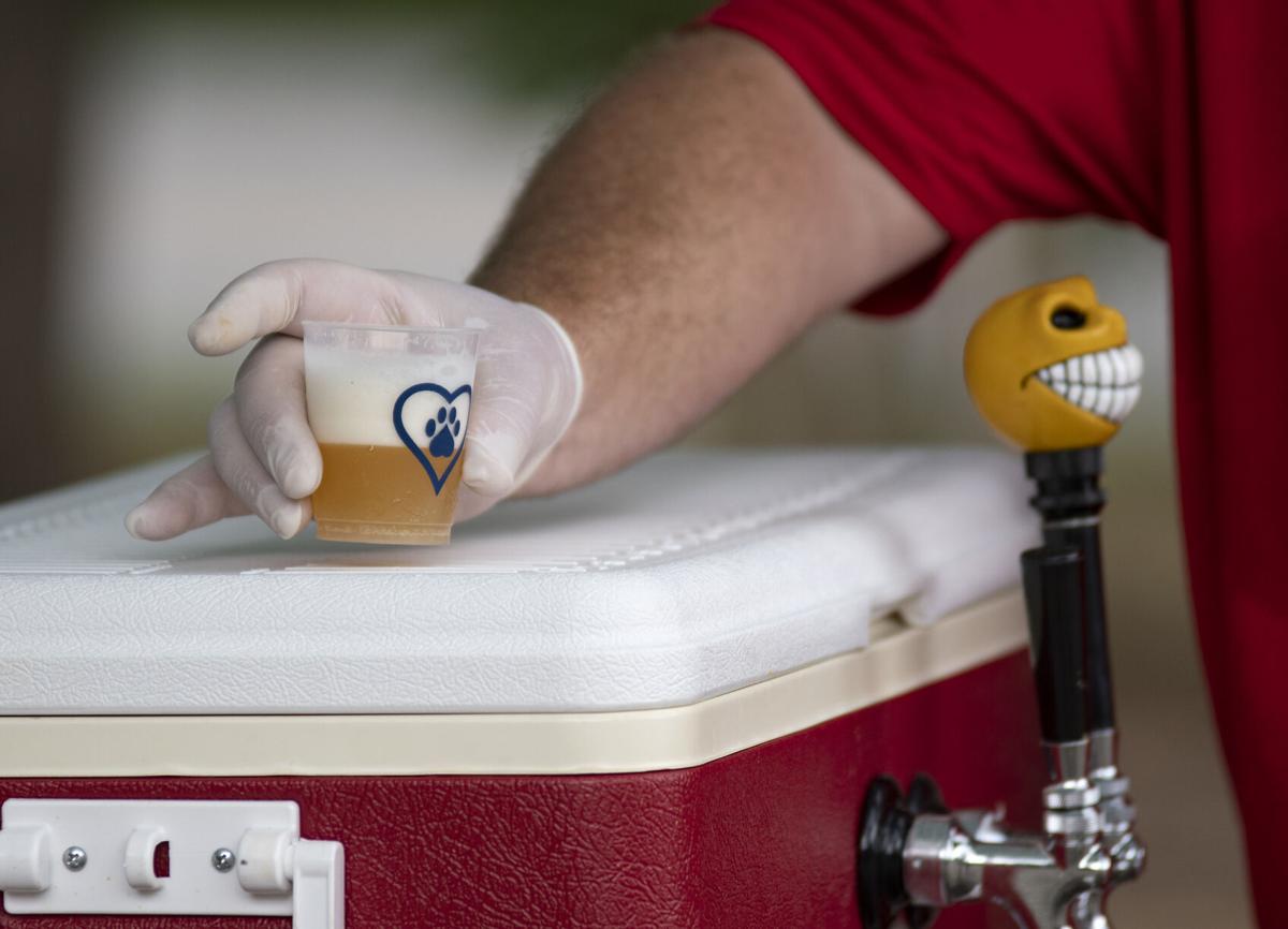 200912_ks_BarkandBrew_0006.jpg