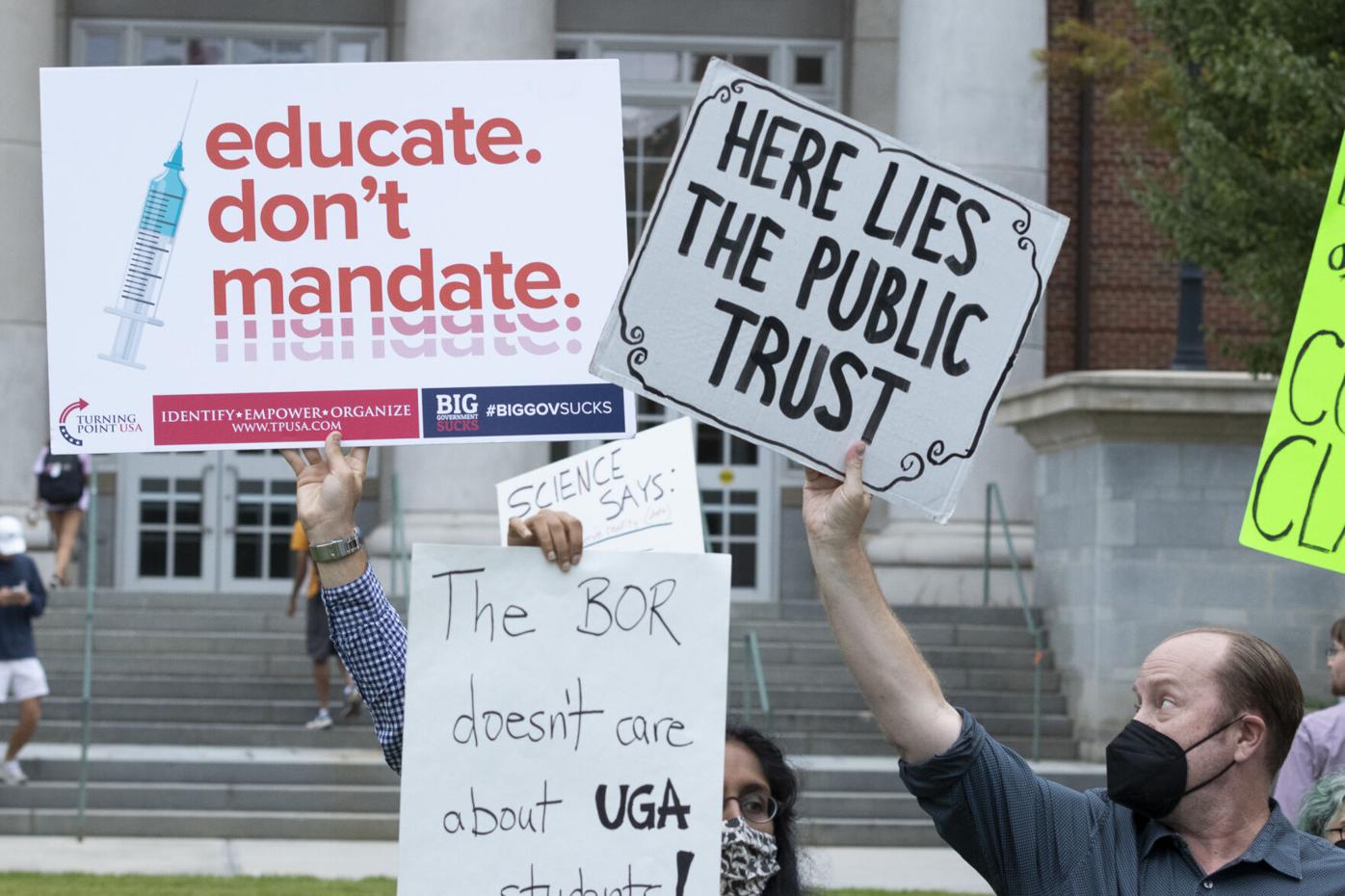 210917_SPF_UCWGAprotest-17.jpg