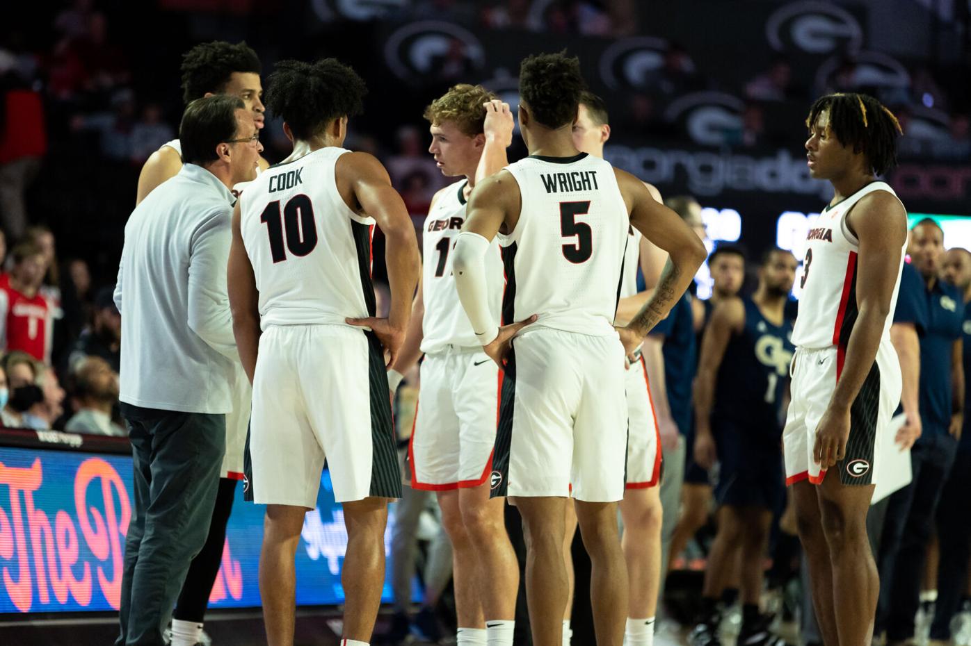Georgia men's basketball falls at home to George Mason ...