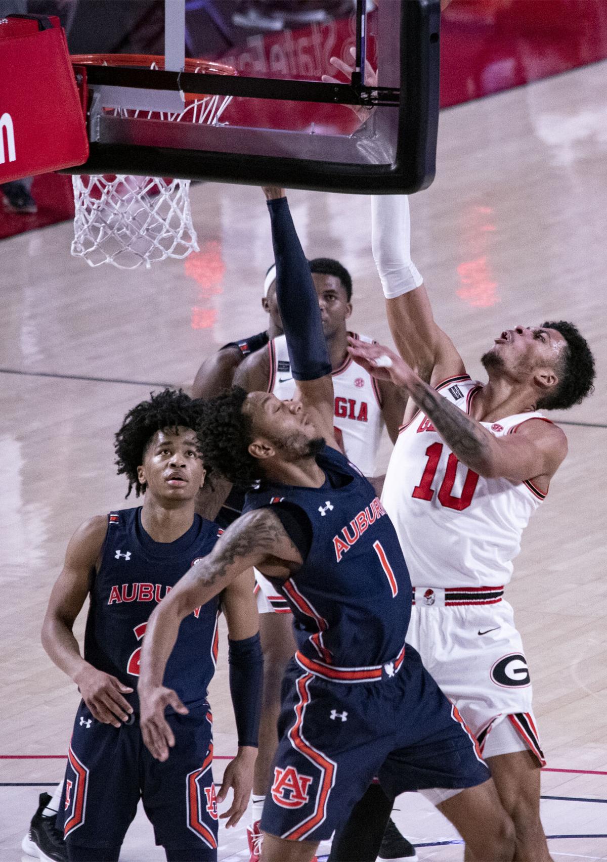 210113_ks_BasketballvsAU_03.jpg