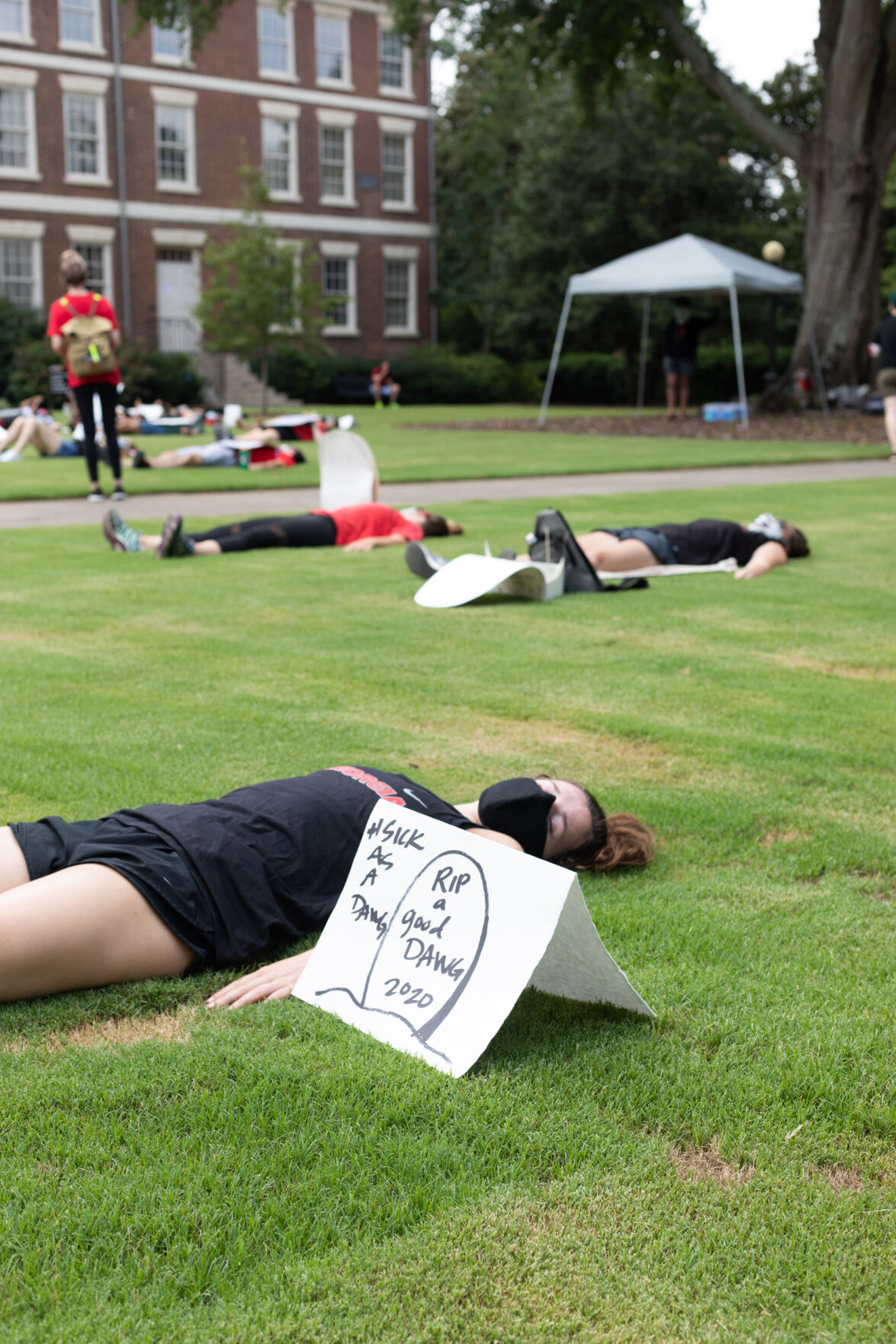 CNH_20200806_Die-in Protest-2.jpg