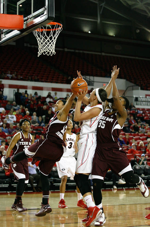 Photo Gallery vs. Texas A&M womens basketball Sports