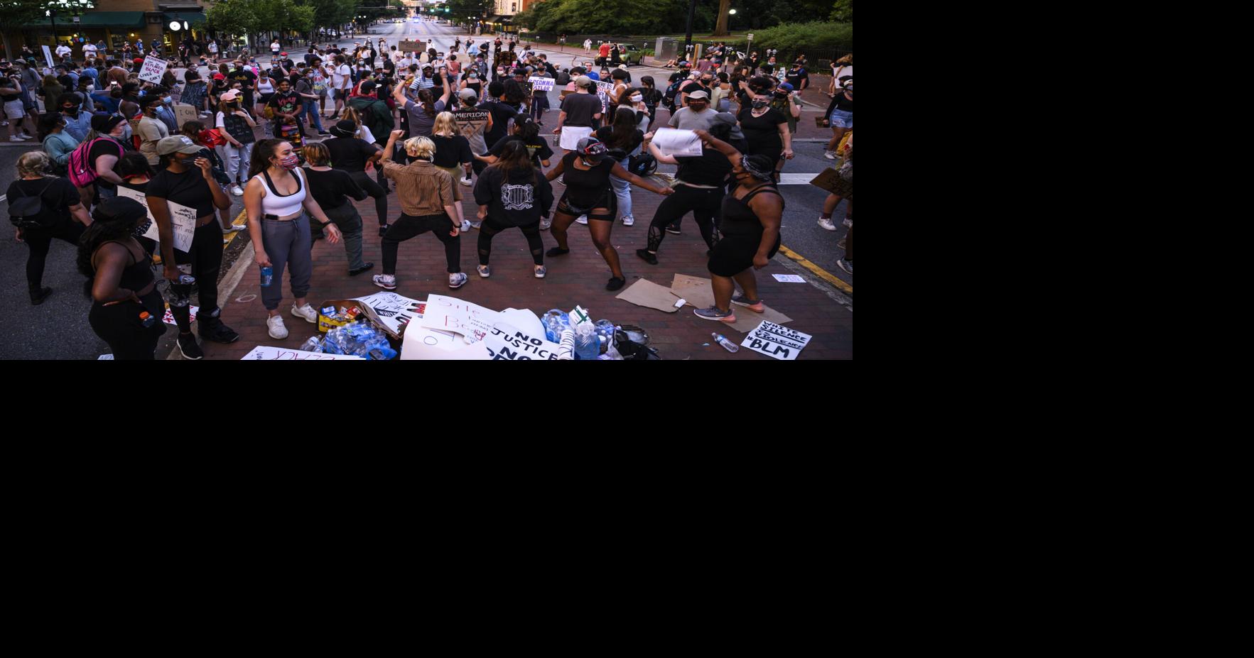 As day turns to night, Saturday’s rally and protest end peacefully ...