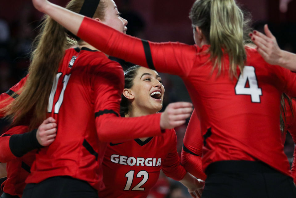 191110_CMB_UGAvMissouriVolleyball_0755.jpg
