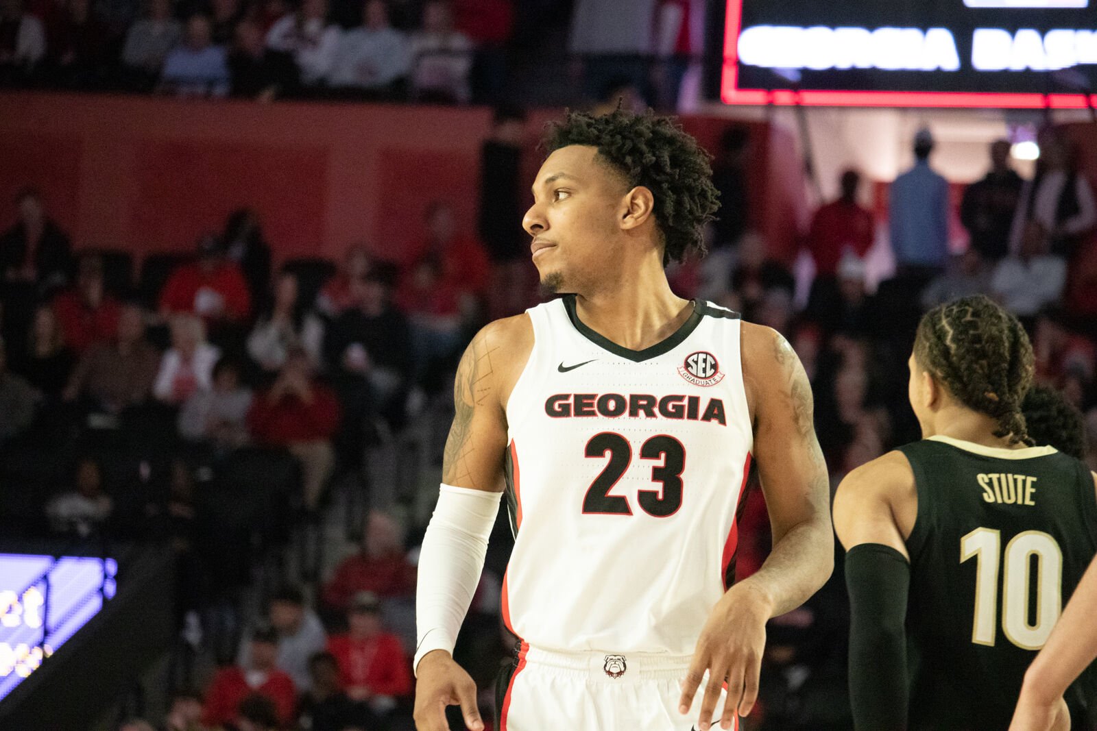 Georgia Men's Basketball Drops Third Straight, Loses 78-74 To Ole Miss ...