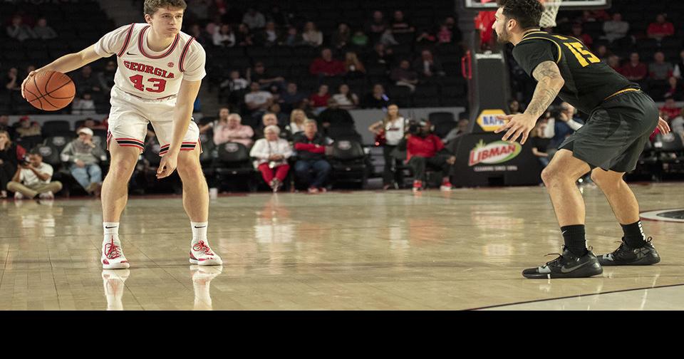 Nation's No. 2 basketball prospect Anthony Edwards commits to Georgia