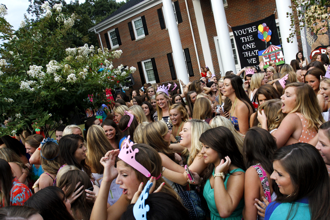 PHOTO GALLERY: Bid Day 2012 | Featured | redandblack.com