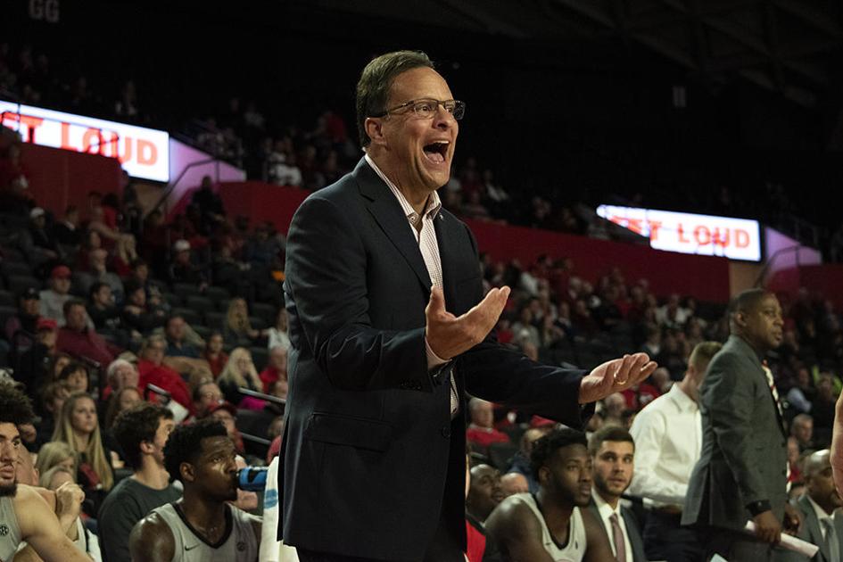 Georgia State Blows Out Georgia Men S Basketball Men S
