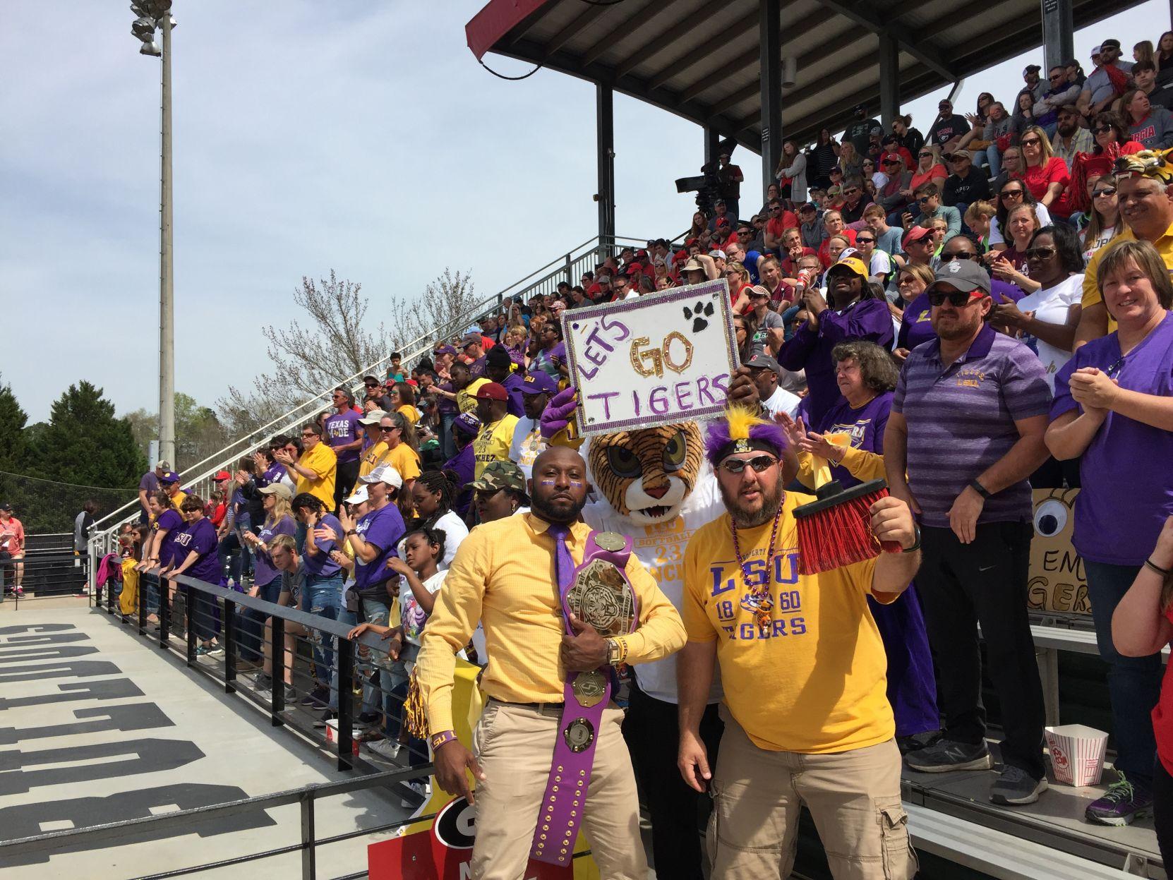 LSU fans steal the show as Tigers sweep softball