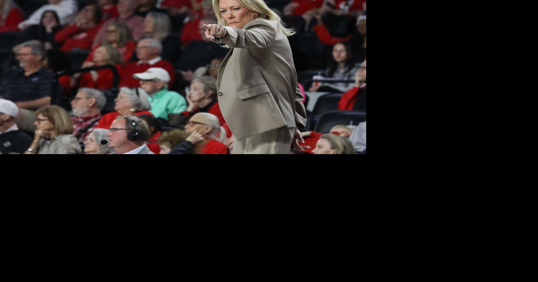 Georgia parts ways with women’s basketball head coach Katie Abrahamson-Henderson