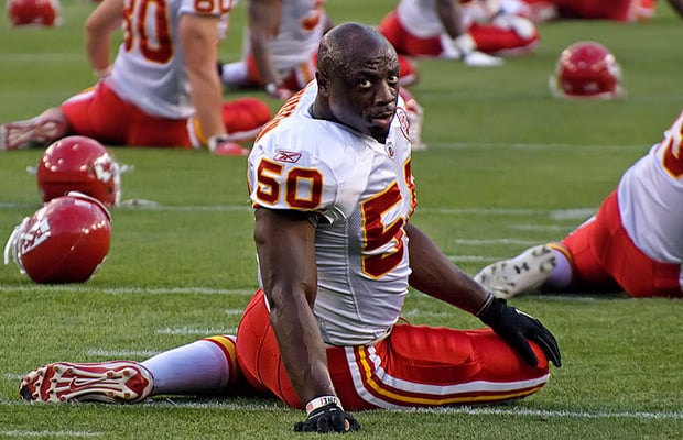 Dogs off the leash: Chiefs franchise tag Justin Houston