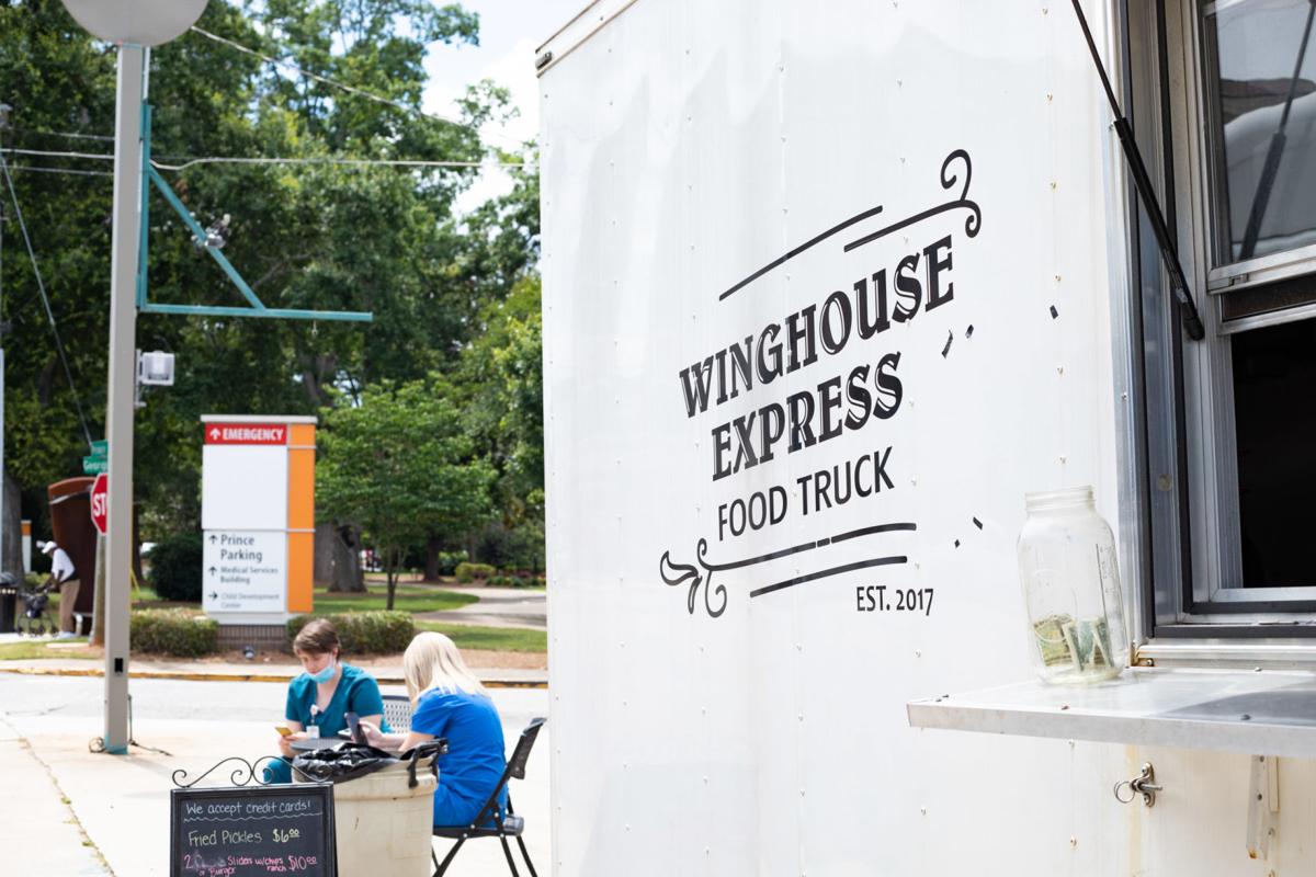 winghouse food truck 006.jpg