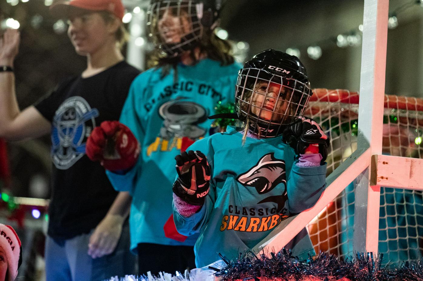 191205_RAC_ParadeOfLights_0792.jpg