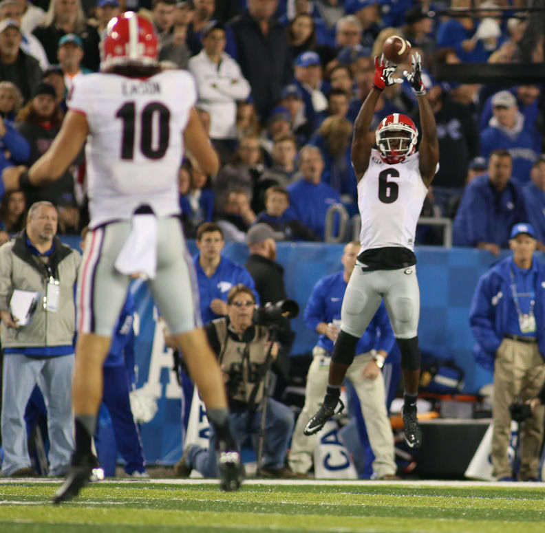 UGA spring practice report: Plenty of black jerseys and more