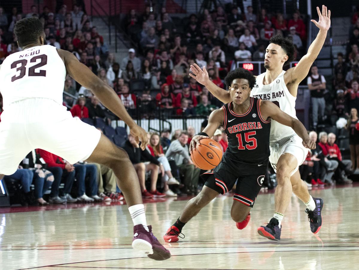 Photos Men S Basketball Beats Texas A M 63 48 Multimedia