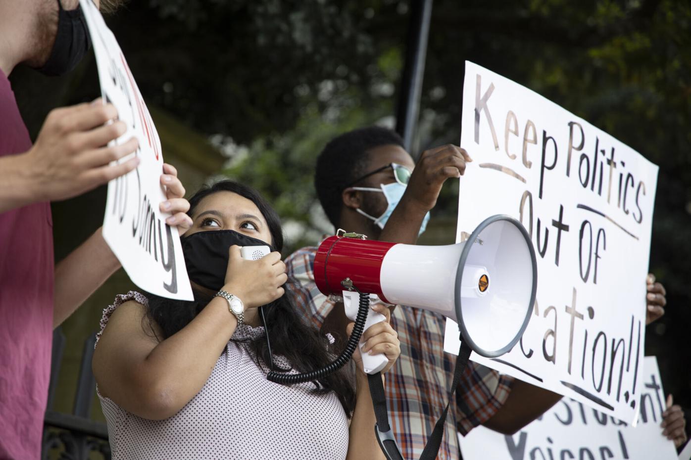 04272021_tmg_students against sonny 002.jpg