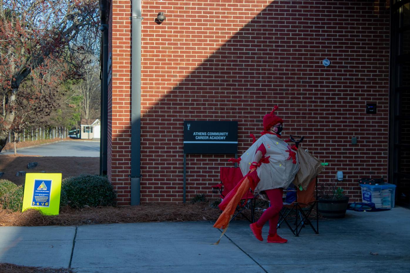 210311_LMY_CCSDparentProtest_0002.jpg