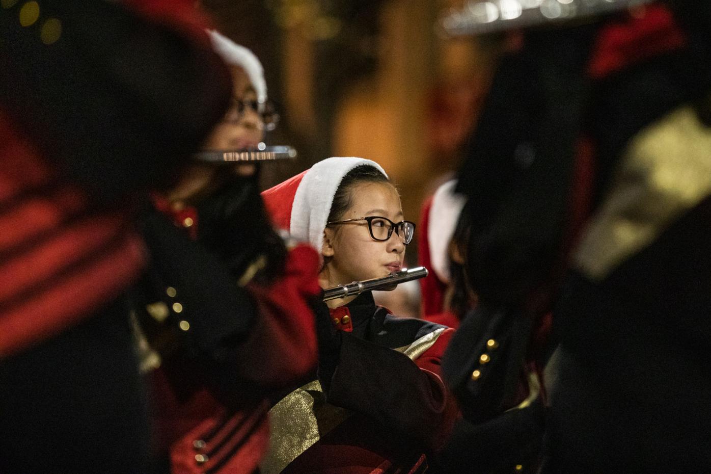 191205_RAC_ParadeOfLights_0886.jpg