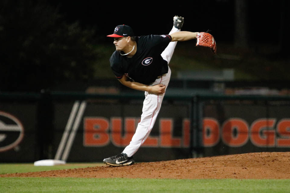 Kevin Smith shines out of the bullpen again in Georgia baseball's win over  Georgia Tech, Baseball