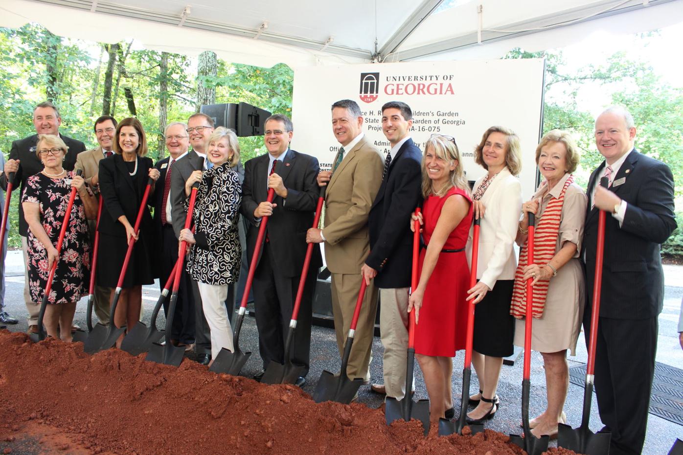 University Of Georgia Breaks Ground On Alice H Richards Children S Garden City News Redandblack Com