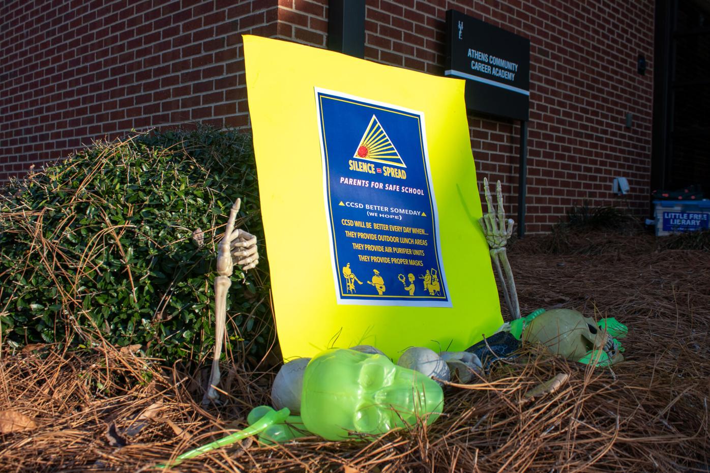 210311_LMY_CCSDparentProtest_0004.jpg