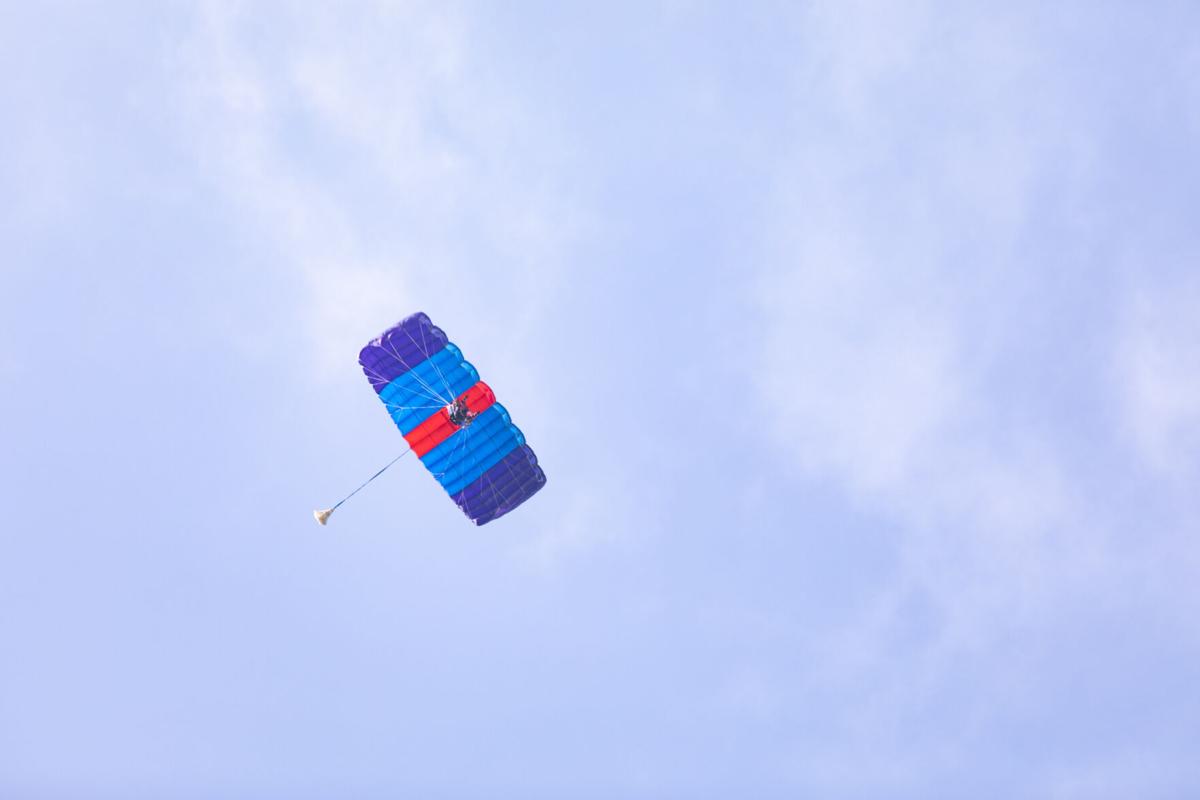 200830_CNH_ESPBigJump-19.JPG
