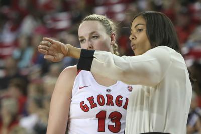 Joni Taylor Named Aae Newcomer Coach Of The Year Sports