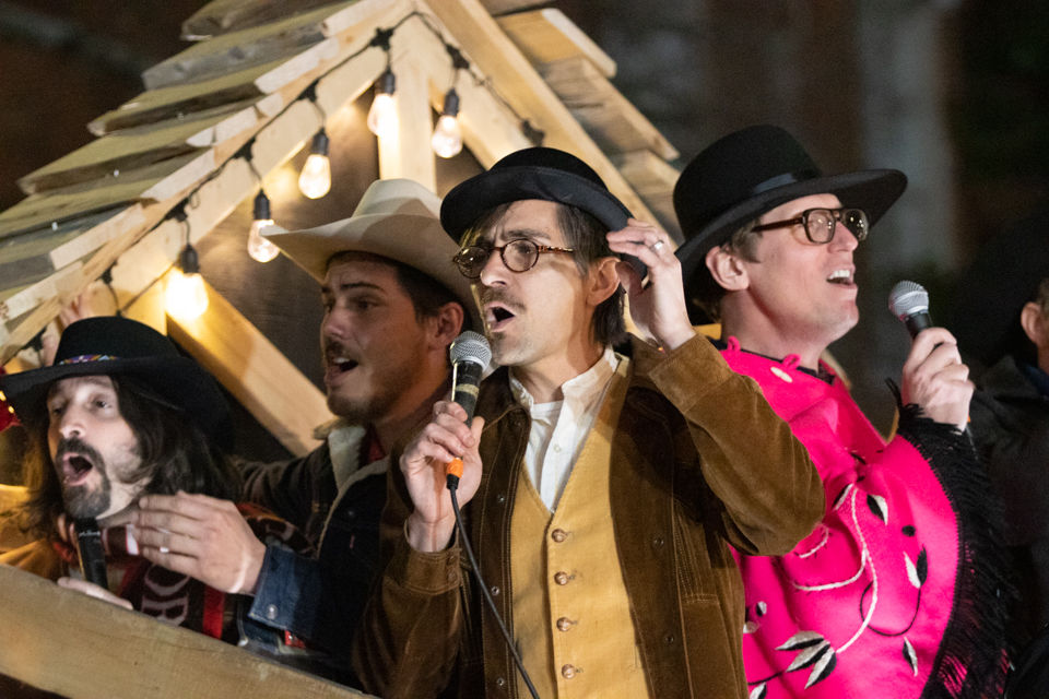 191205_ttw_ParadeOfLights_0233.JPG