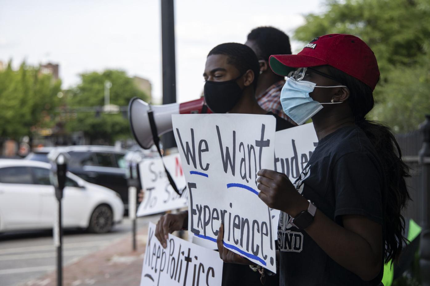 04272021_tmg_students against sonny 005.jpg