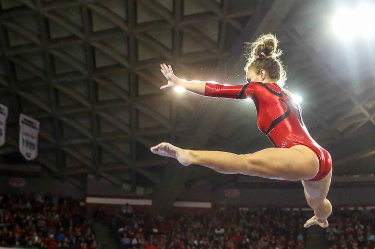 Photo Gallery: Georgia Gymdogs Vs. Stanford | Photos | Redandblack.com