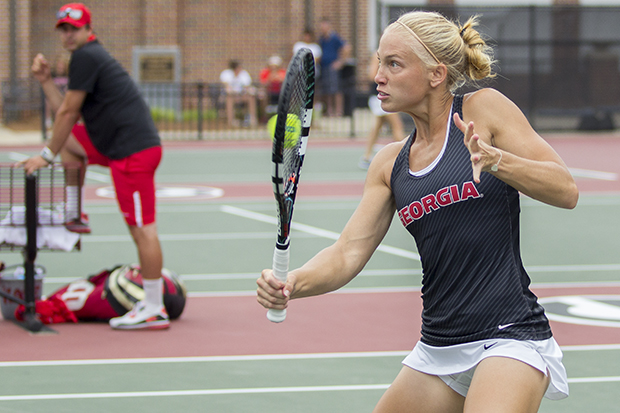 NCAA Tennis Tournament First Round | Photo Galleries | redandblack.com