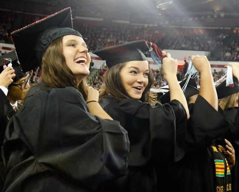 What You Need To Know For Uga S Fall 2016 Commencement Campus News Redandblack Com