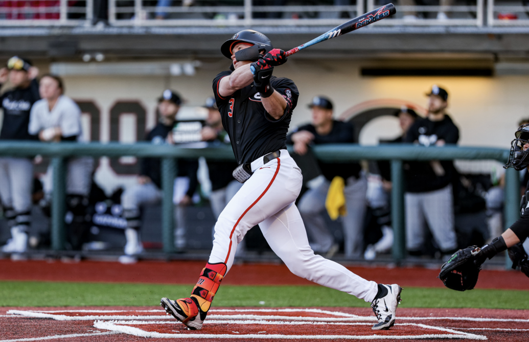 Georgia baseball takes SEC series at Arkansas behind 40-total run finale