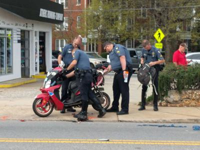BREAKING: Moped driver injured in Five Points accident | Athensnews