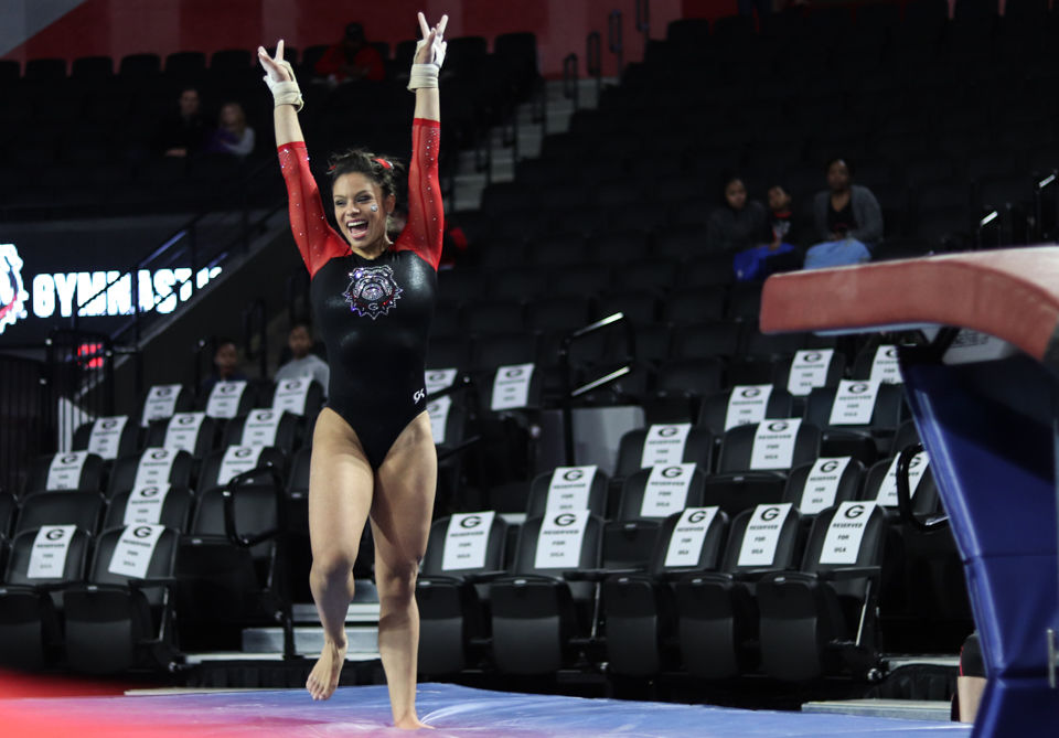 181208_GMA_GymDogsFirstLook0007.jpg