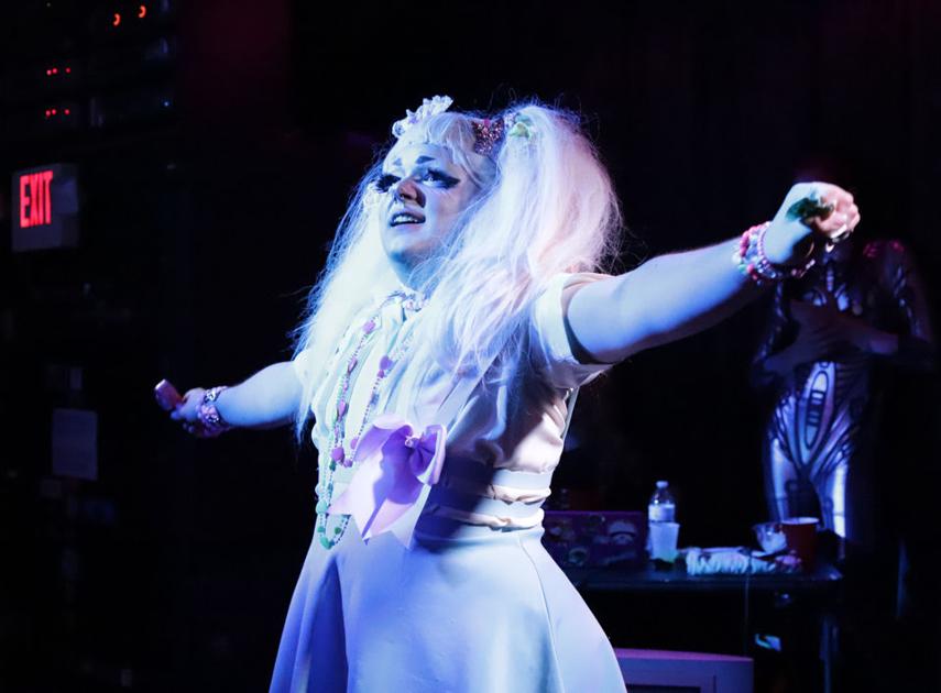 Finding The Silver Lining Drag Benefit Raises Money For Stacey Abrams Campaign Athensnews Redandblack Com