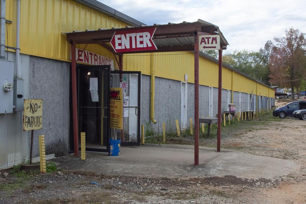 201107_ILM_J_JFleaMarket_002.jpg