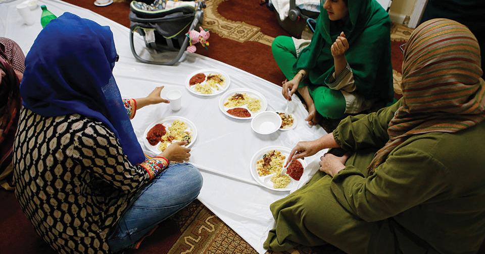Eid Mubarak! UGA students observe Ramadan and prepare for Eid-al-Fitr |  Arts & Culture 