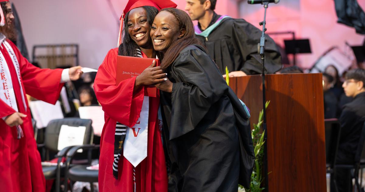 Reva Graduation Rain doesn’t hinder REV graduation | News | redlandscommunitynews.com