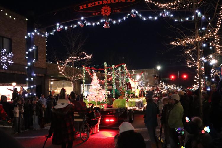 Starlight Parade lights up Redmond Features