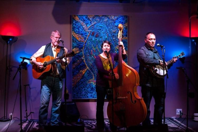 Donna Davis Alice Zincone is reinventing her musical self Feature Columnist